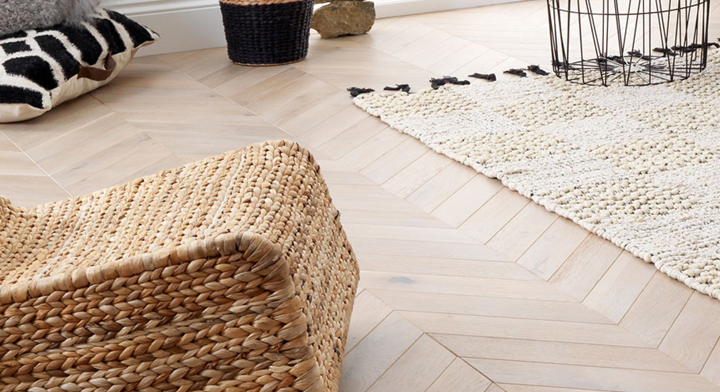 Wood Floor Sanding Devon | Wood floor Restoration Devon | Wood Floor Sanding  and Sealing  Plymouth Devon and Cornwall | New Wood Floors Plymouth Devon