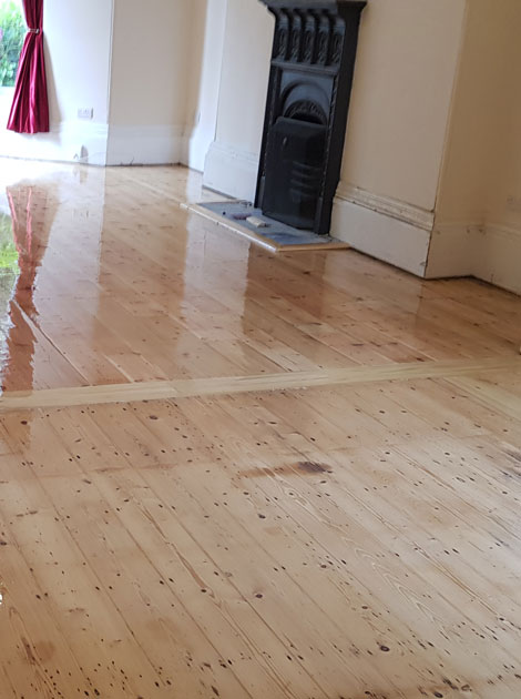 Wood Floor Sanding Plymouth | Wood floor Restoration Plymouth | Wood Floor Sanding  and Sealing  Plymouth Devon and Cornwall | New Wood Floors Plymouth Devon