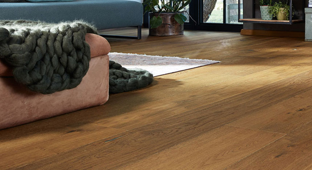 Wood Floor Sanding Plymouth | Wood floor Restoration Plymouth | Wood Floor Sanding  and Sealing  Plymouth Devon and Cornwall | New Wood Floors Plymouth Devon